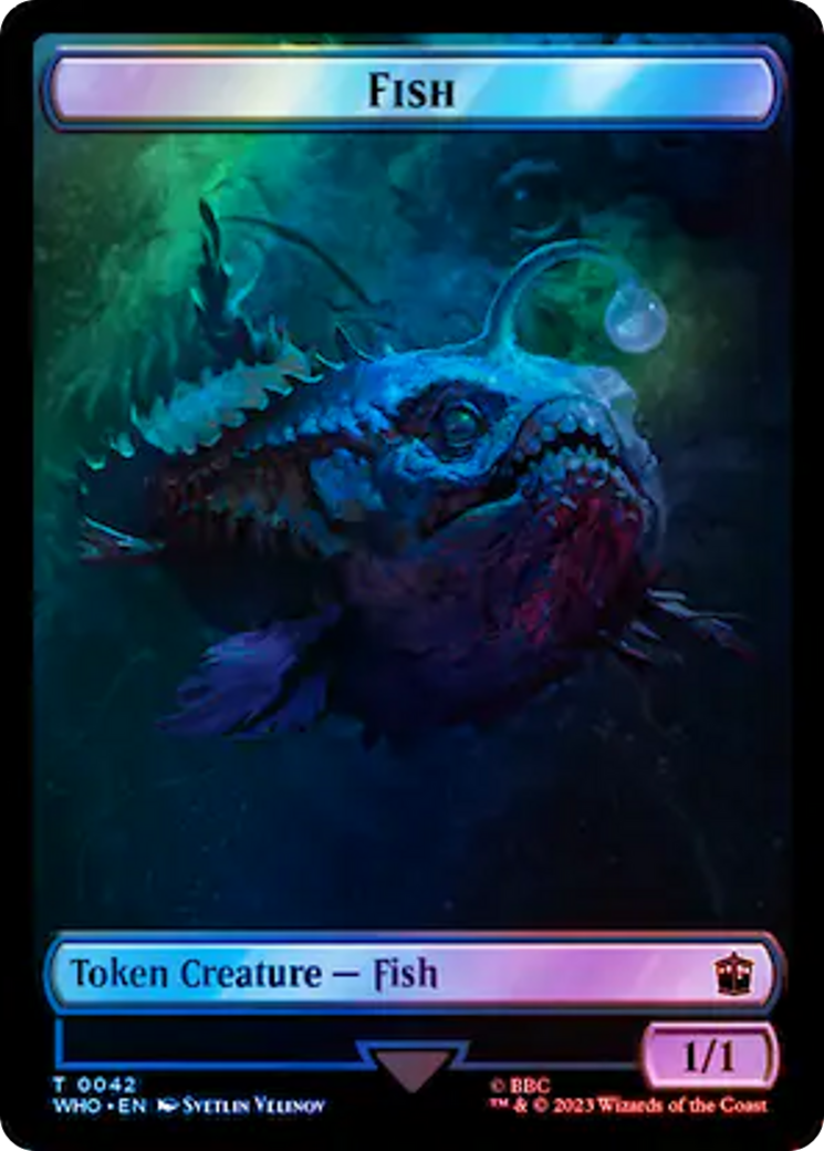 Fish // Alien Salamander Double-Sided Token (Surge Foil) [Doctor Who Tokens] | Exor Games Bridgewater