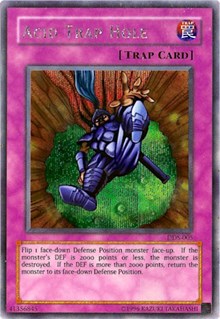 Acid Trap Hole (Dark Duel Stories) [DDS-005] Secret Rare | Exor Games Bridgewater